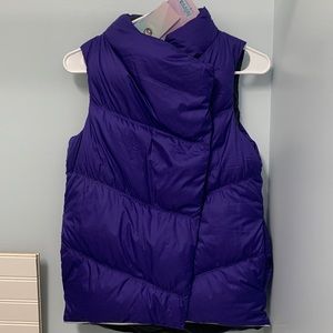NTW Ivivva (Lululemon) size 12 purple vest.